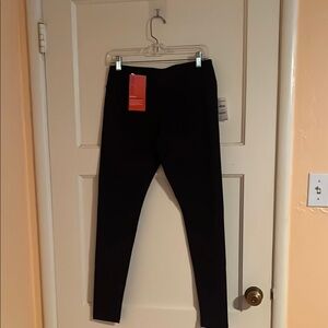 Nordstrom Sleek Black Leggings